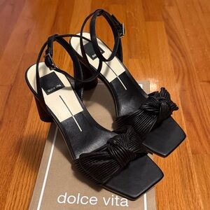Dolce Vita Pellia Heels